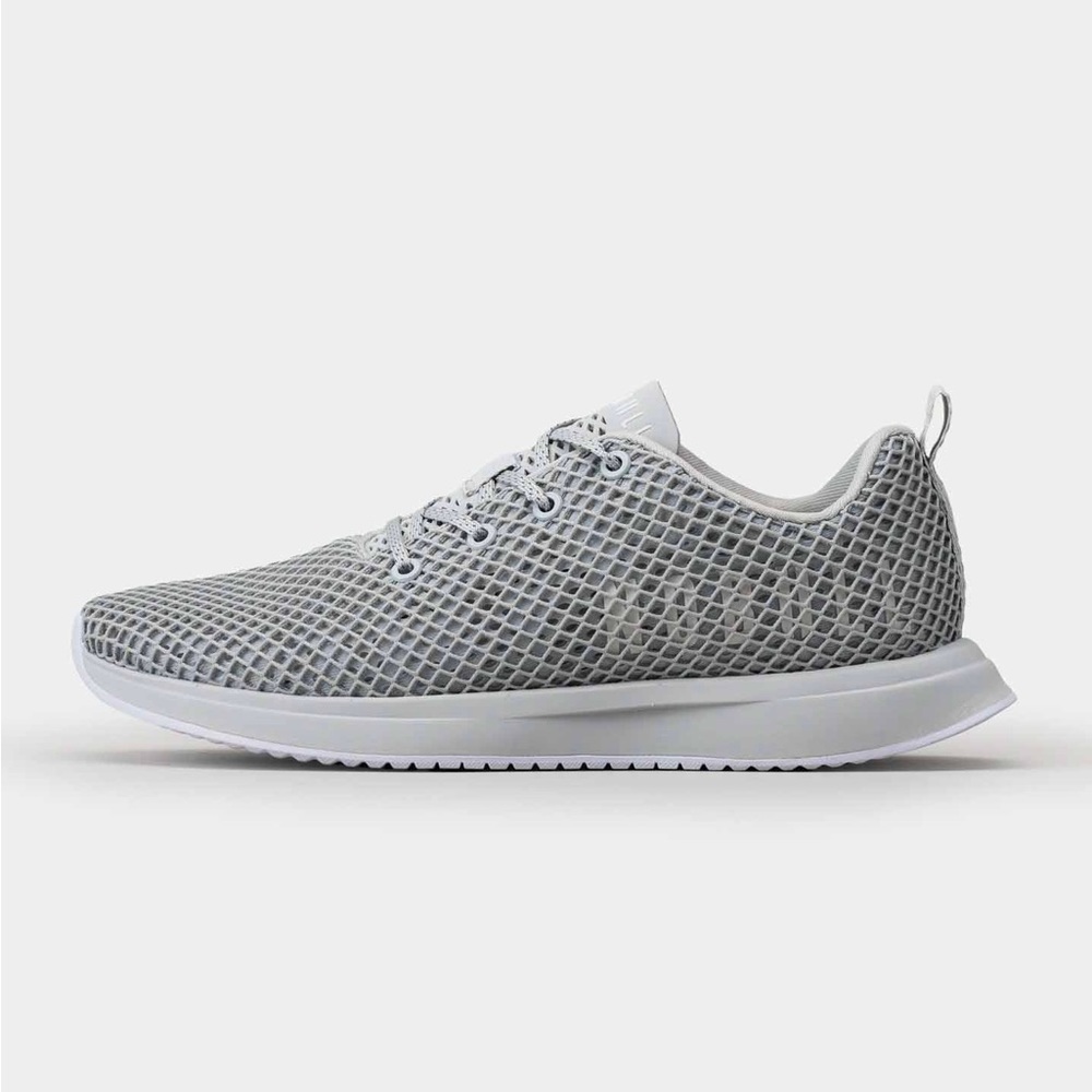 NOBULL Women’s Mesh Runner Arctic Gray